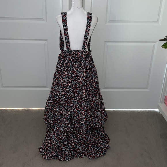 BRAND NEW!! SheIn X Sleeveless Tiered Ruffled Dress - Picture 3 of 3